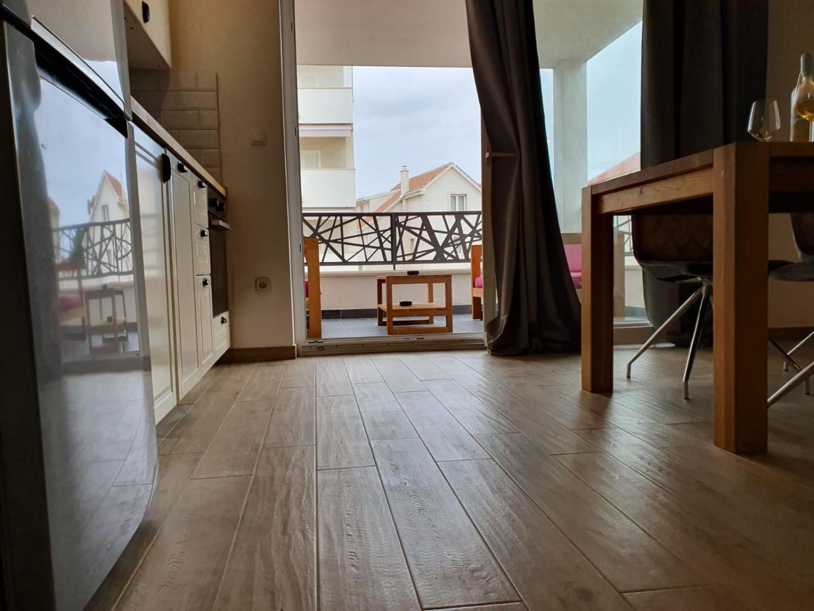 L&L Apartmani 1 Бол Екстериор снимка